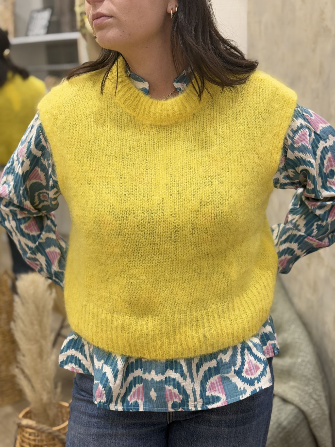 Pull jaune impérial